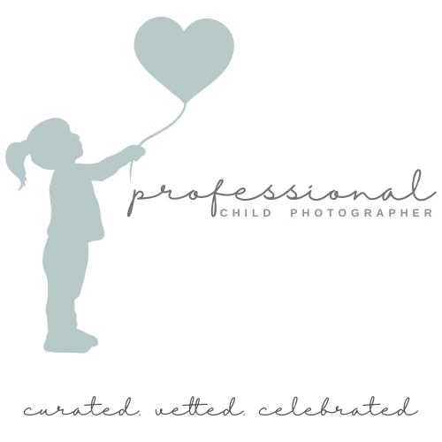 Professional Child Photographer logo